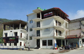 Alaknanda Motel & Restaurant